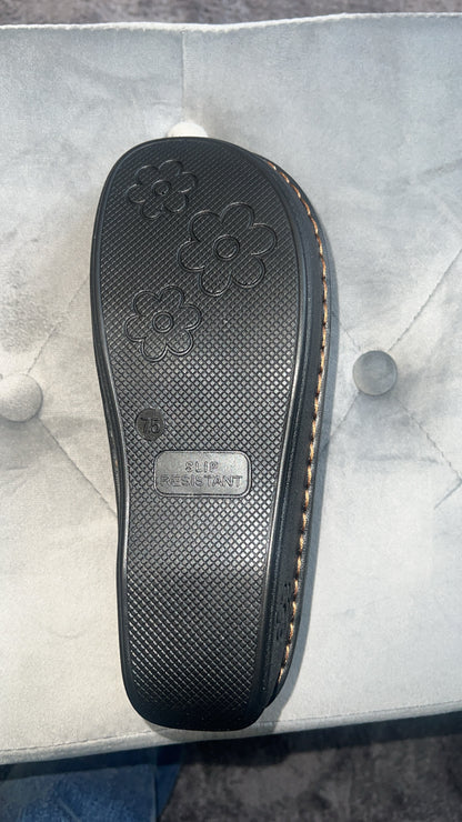 “Ducky” Neochrome Professional Clog