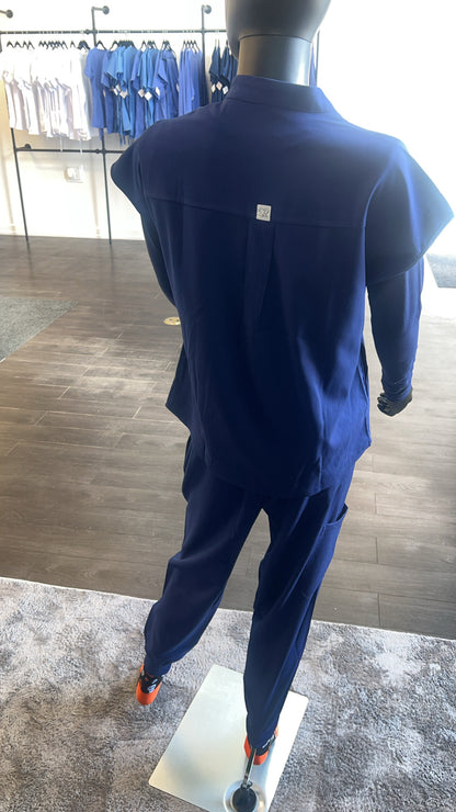 Sleeveless scrub top jogger set