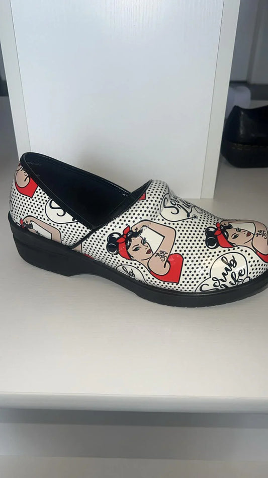 Brandy "Scrub Life" Nursing Shoe - Scrub Essentials 
