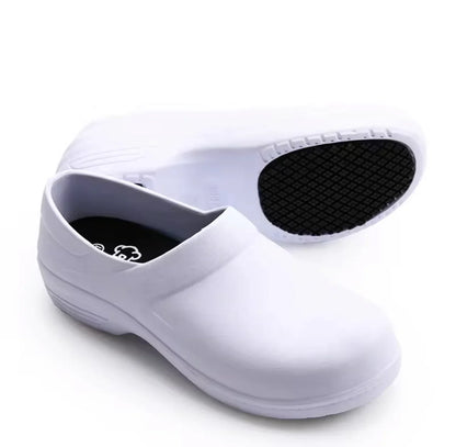 White nursing shoe - Scrub Essentials 